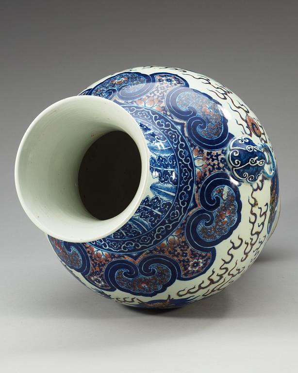 A large blue and white and red dragon vase, Qing dynasty, with Qianlong seal mark.