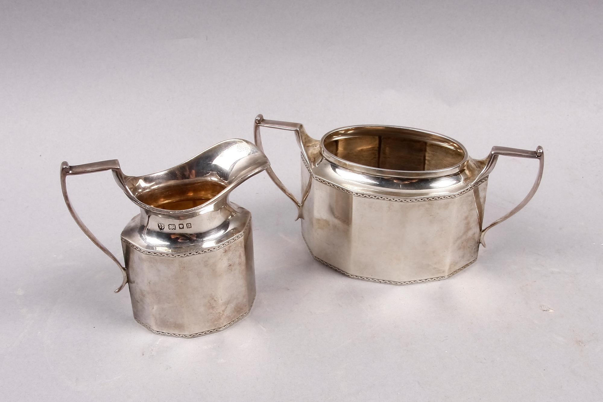 SOCKERSKÅL SAMT GRÄDDKANNA, silver, London, England, 1931.