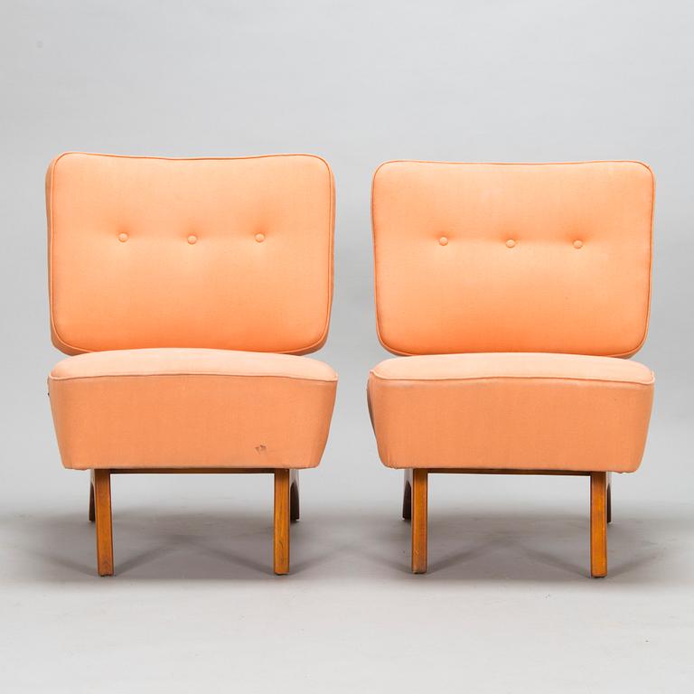 Oiva Parviainen, fåtöljer, ett par, "Susanna" Lahden Lepokalusto, Finland, 1950-tal.