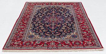 Carpet Isfahan, approx. 241 x 155 cm.