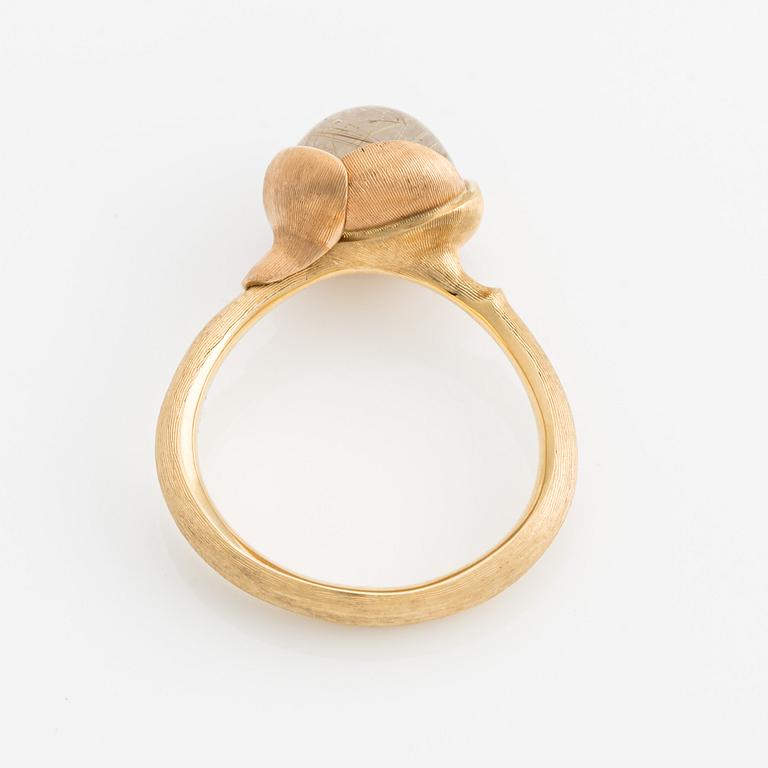Ole Lynggard ring 18K guld i två färger och rutilkvarts "Lotus" nr 2.