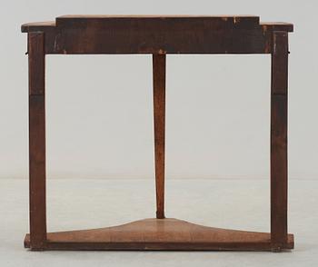 KONSOLBORD, empire, 1800-talets första hälft.