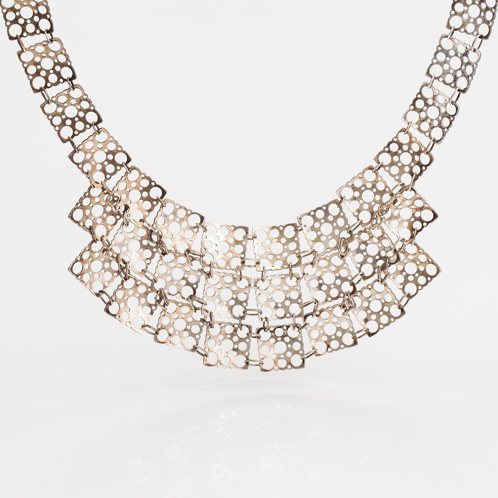 Liisa Vitali, Halsband "Pitsi", sterlingsilver. Westerback, Helsingfors 1970.