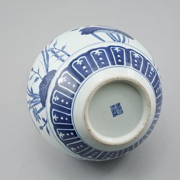 VAS, porslin, Kina, modern tillverkning.