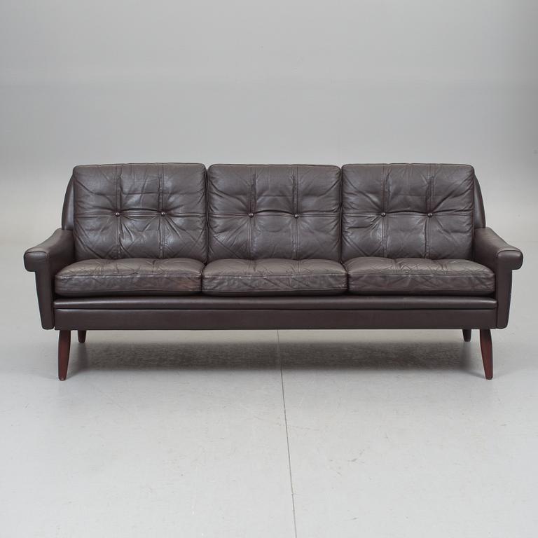 SOFFA, skinn, Danmark, 1950/60-tal.