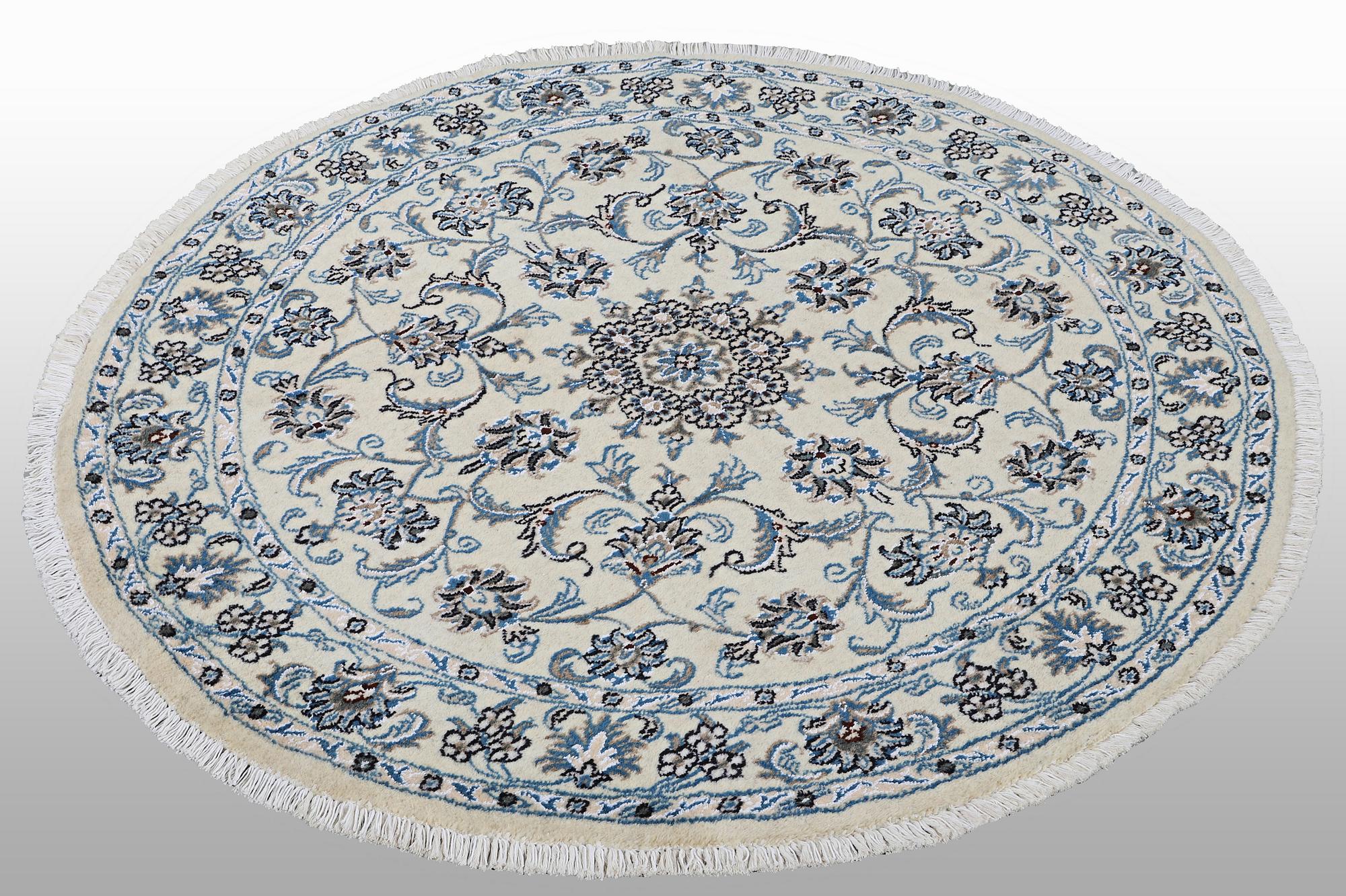 A rug, Nain, part silk, ca 316 x 136 cm.