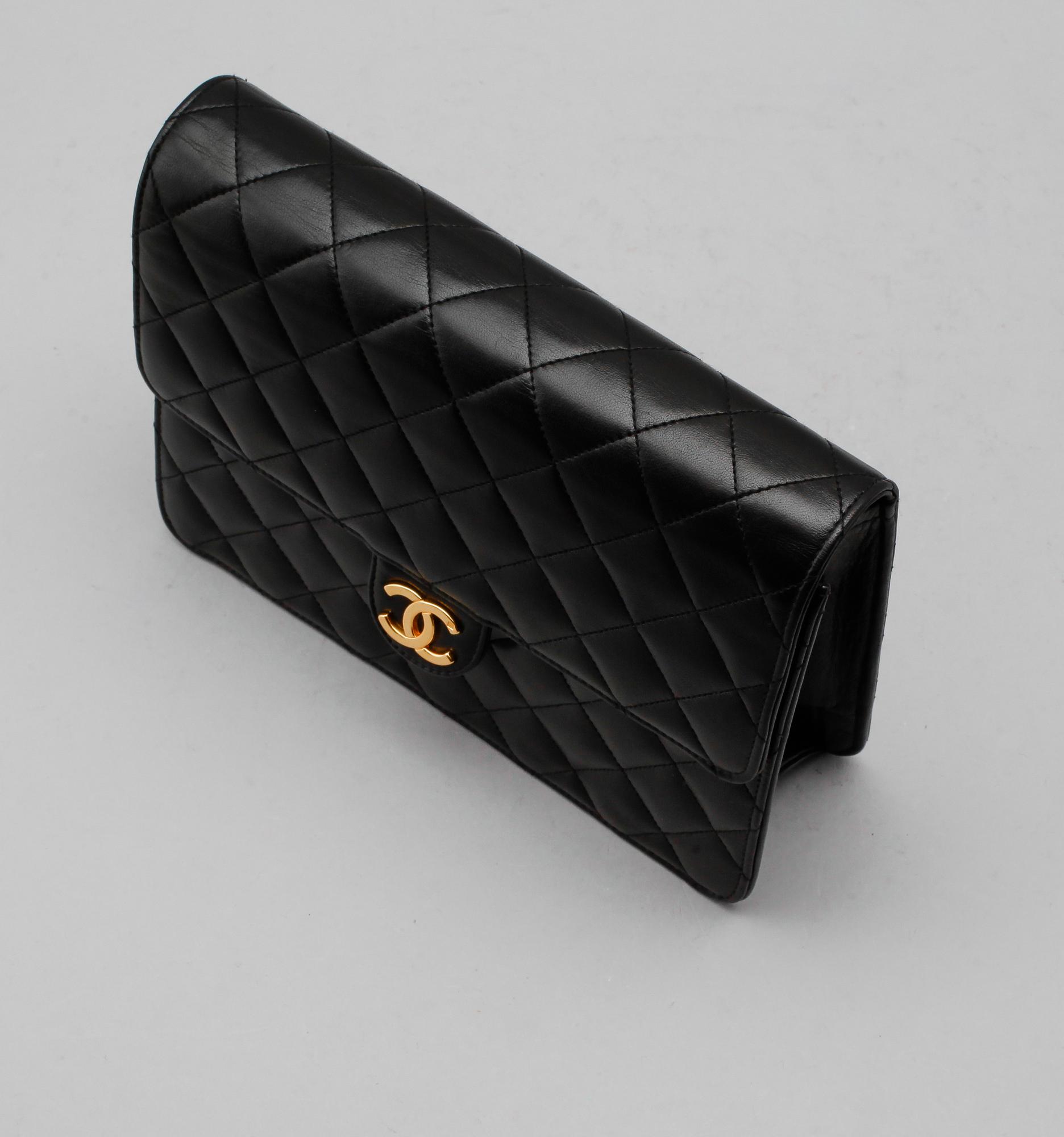 VÄSKA, Chanel.