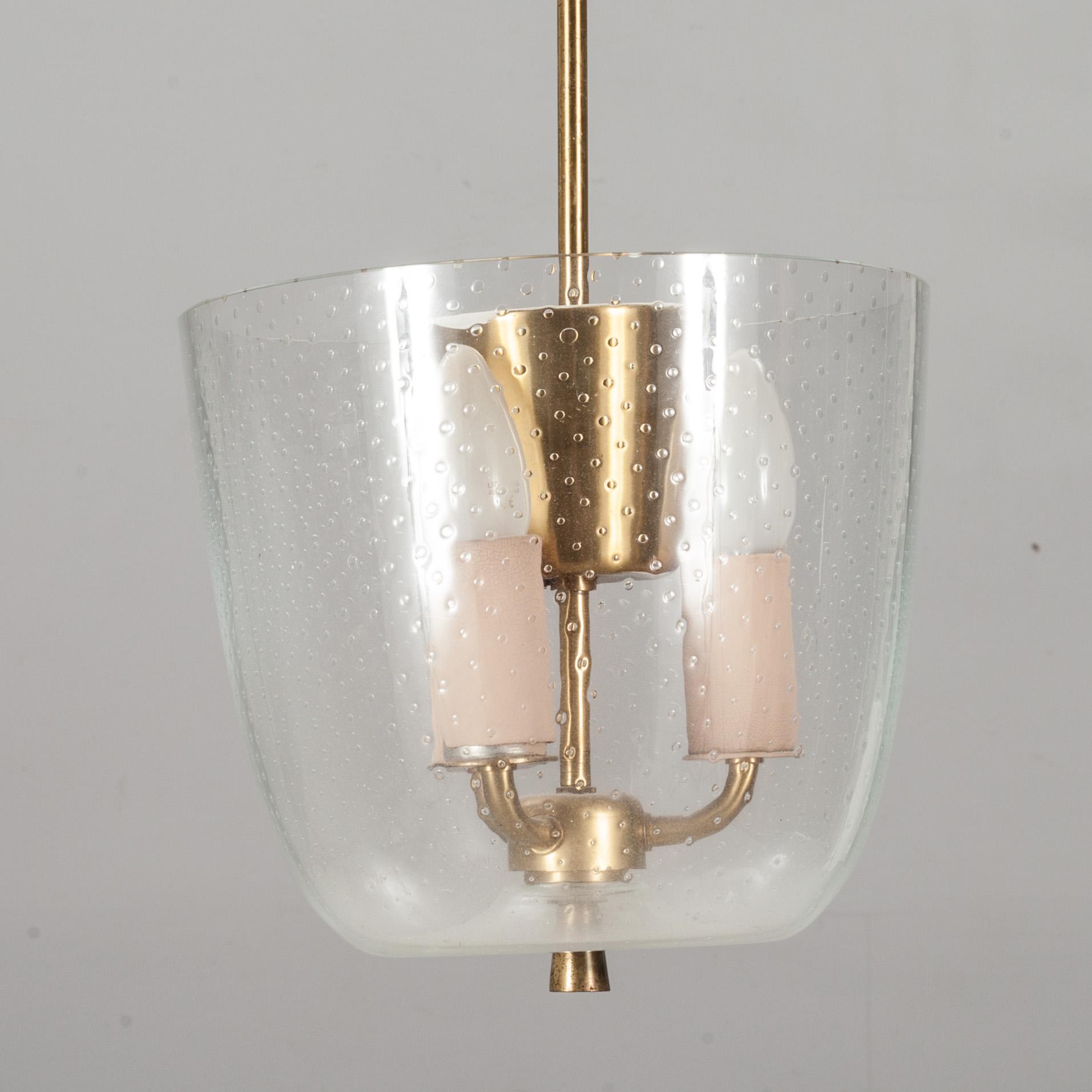 TAKLAMPA, mässing och glas, 1950/60-tal.