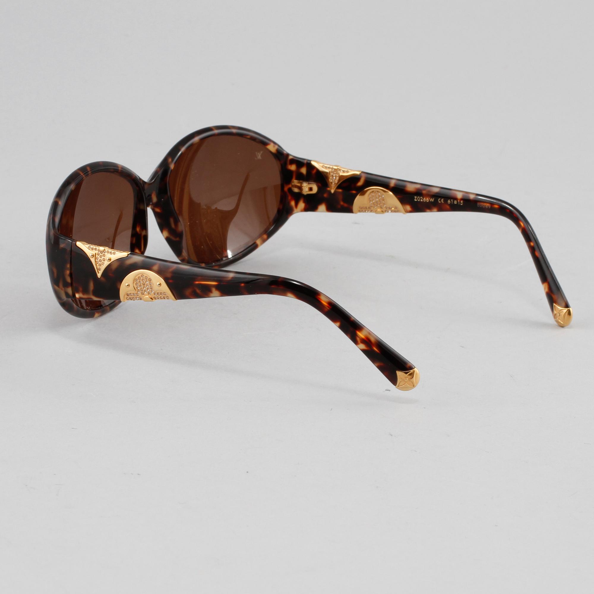 SOLGLASÖGON, Louis Vuitton, 2000-tal.