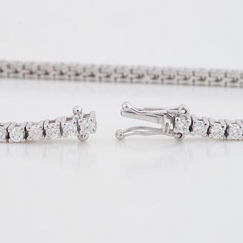 Brilliant-cut diamond tennis bracelet, with certificate HRD.