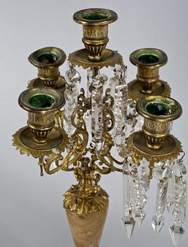 KANDELABRAR, ett par, oscarianska, 1800-talets slut.