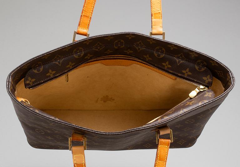 LOUIS VUITTON, a monogram canvas 'Luco' bag.