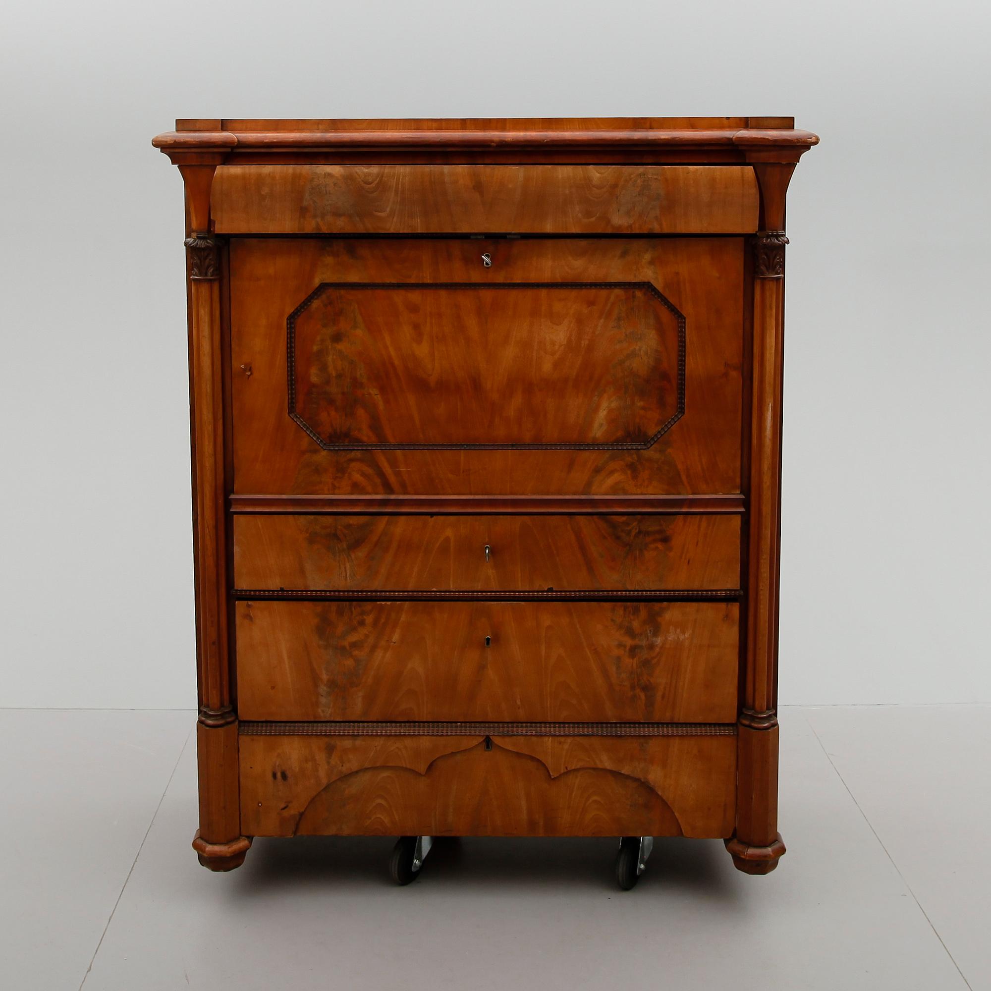 CHIFFONJÉ, senempire, 1800-talets mitt.