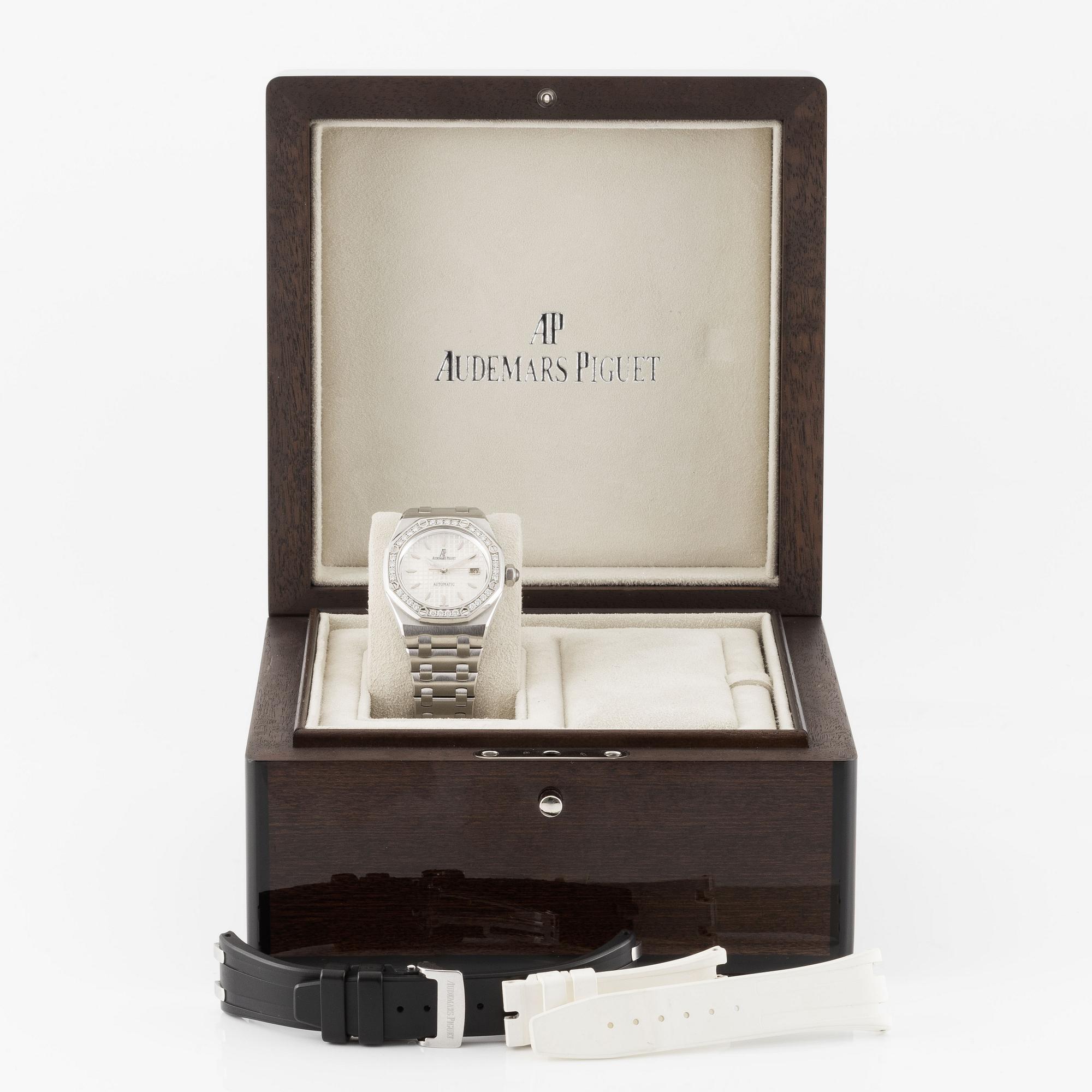 Audemars Piguet, Lady Royal Oak, "Diamond Bezel", ca 2010.