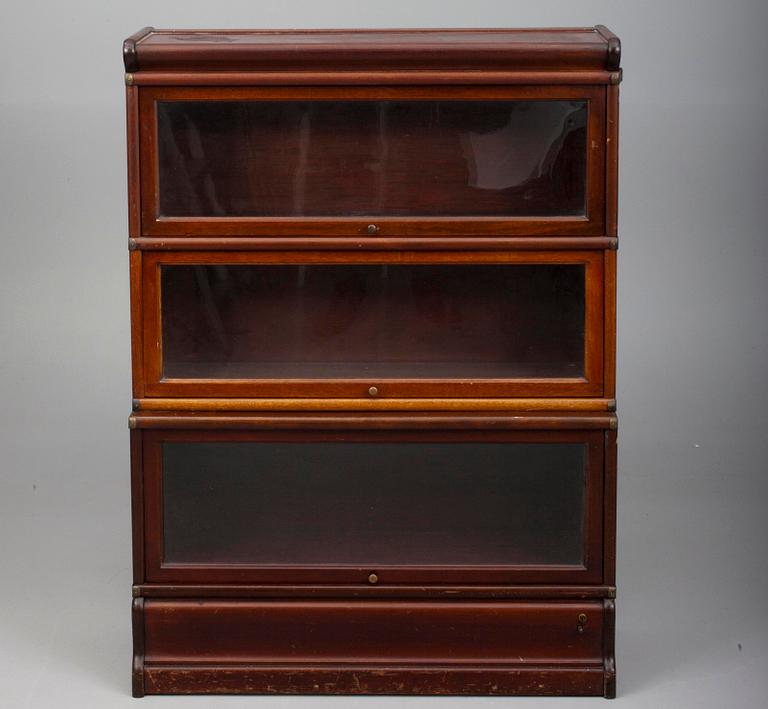 BOKHYLLA, 1900-talets början.