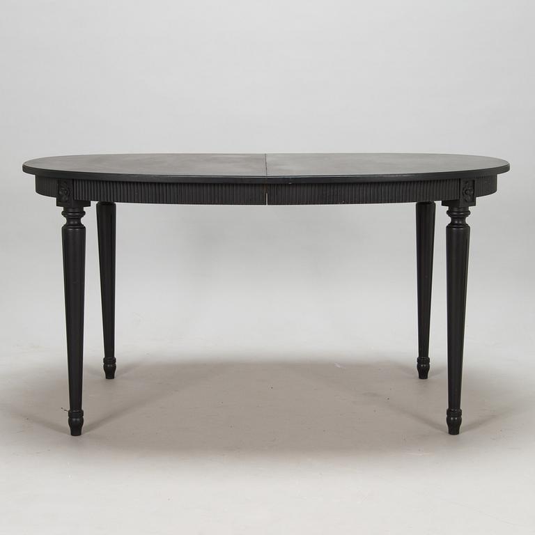 Matbord, gustaviansk stil, 1900-talets andra hälft.