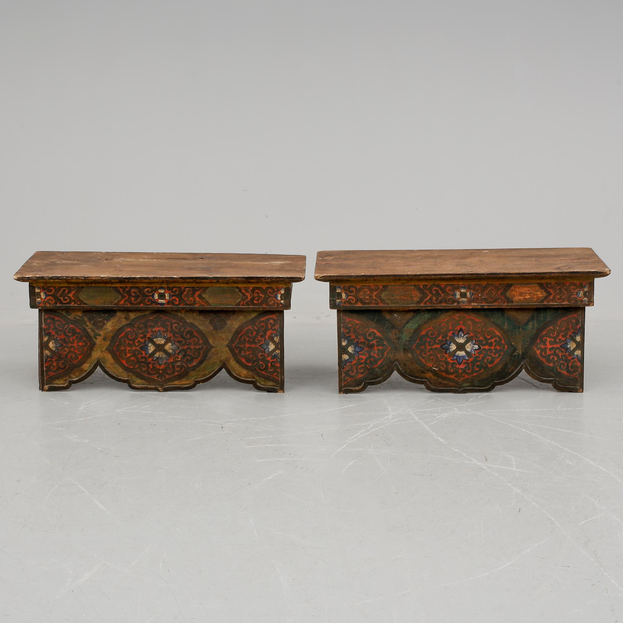 FÄLLBORD, ett par, Tibet, 1900-talets början.