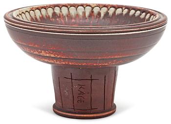 454. A Wilhelm Kåge 'Farsta' stoneware footed bowl, Gustavsberg studio 1960.