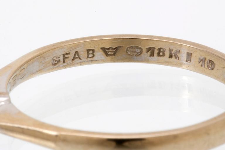 Diamondring 18K whitegold 1 brilliant-cut diamond 0,30 ct inscribed W/TCR VVS, valuation letter Gemmologica AB Stockholm.