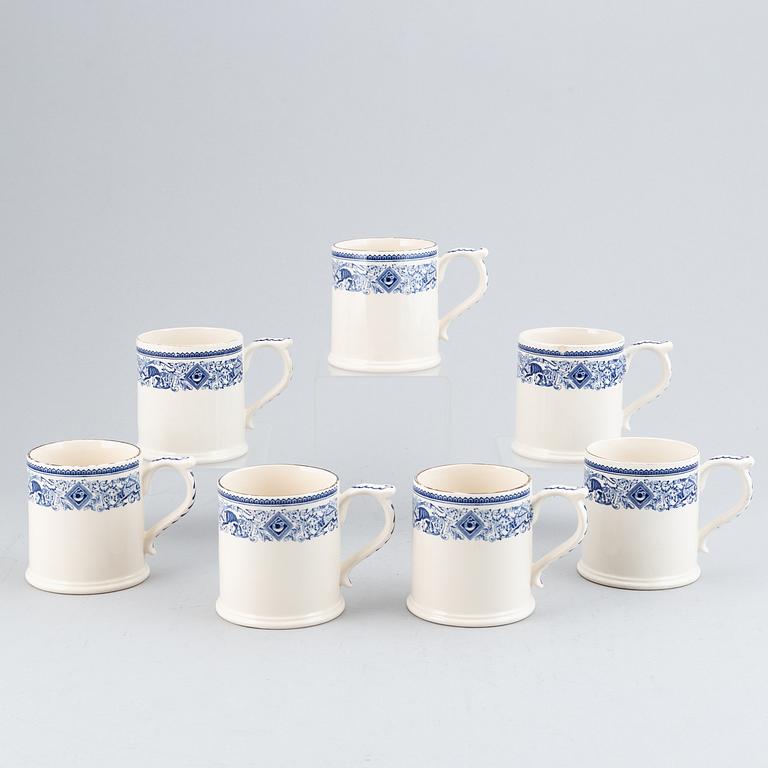 A dinner service, Mulberry, England, 54 pieces.