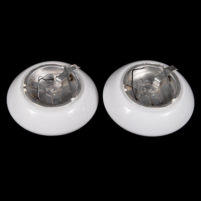 A pair of mid-20th century ceiling lights for Itsu 'AE 106' and Idman '80112'.