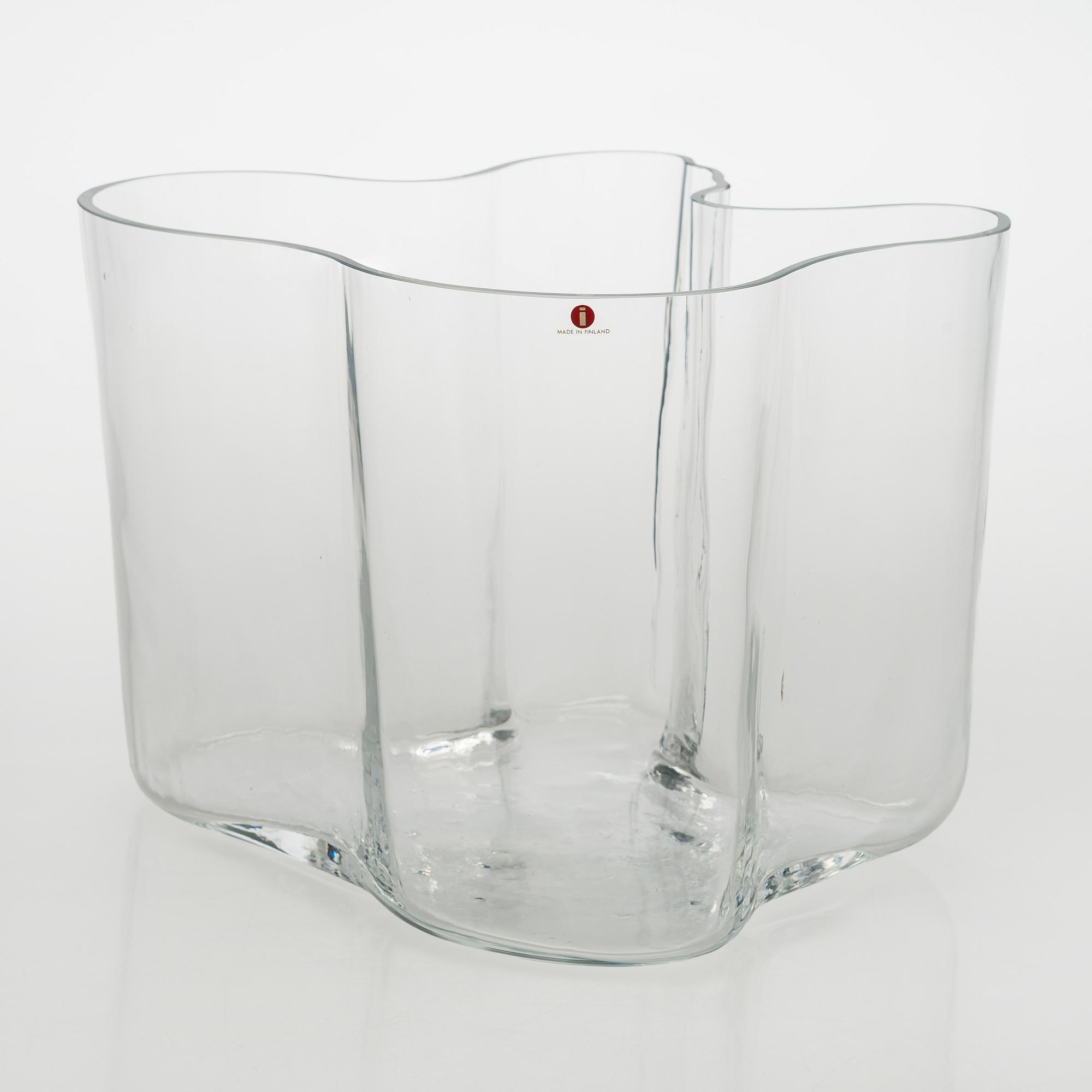 Alvar Aalto, vas 3030, signerad Alvar Aalto.