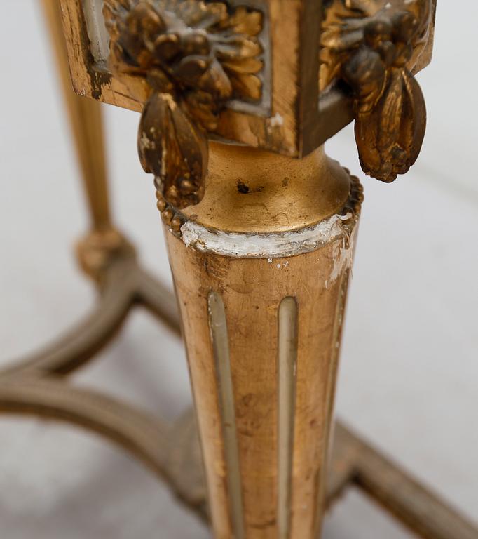 KONSOLBORD, gustaviansk stil, 1900-talets första hälft.