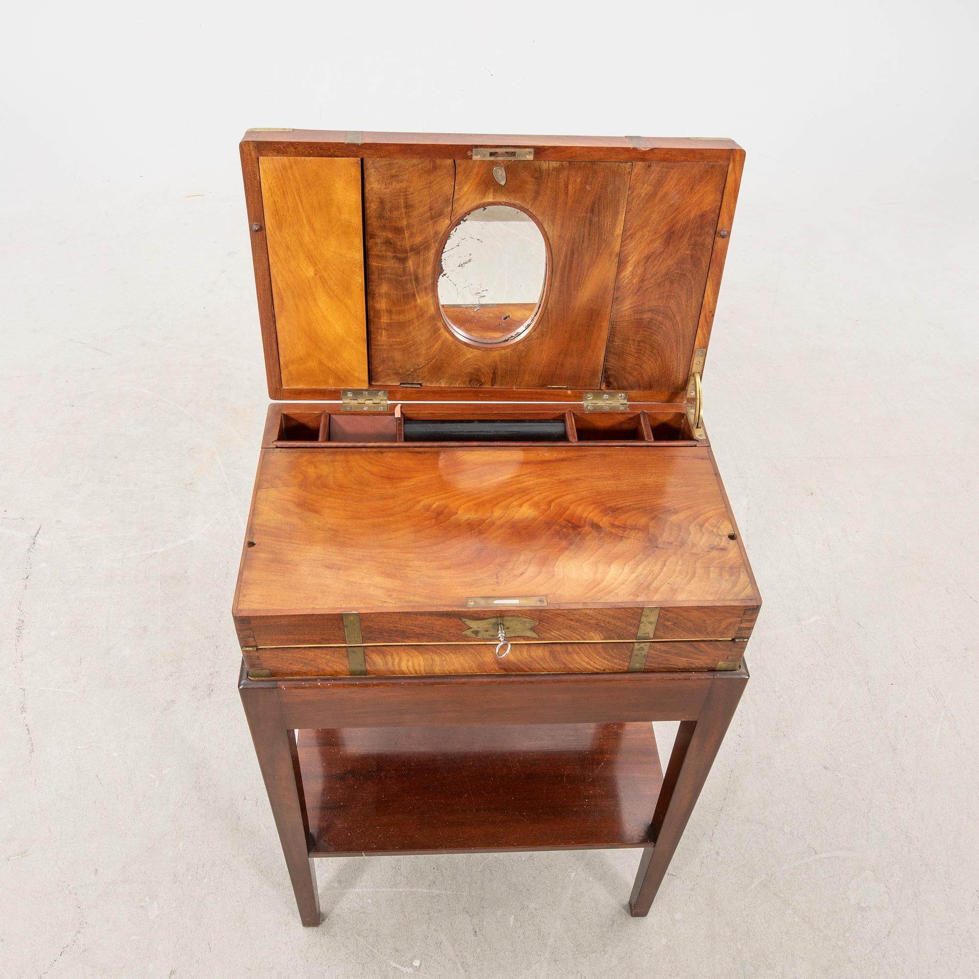 A late 19th century mahogany writing casket.