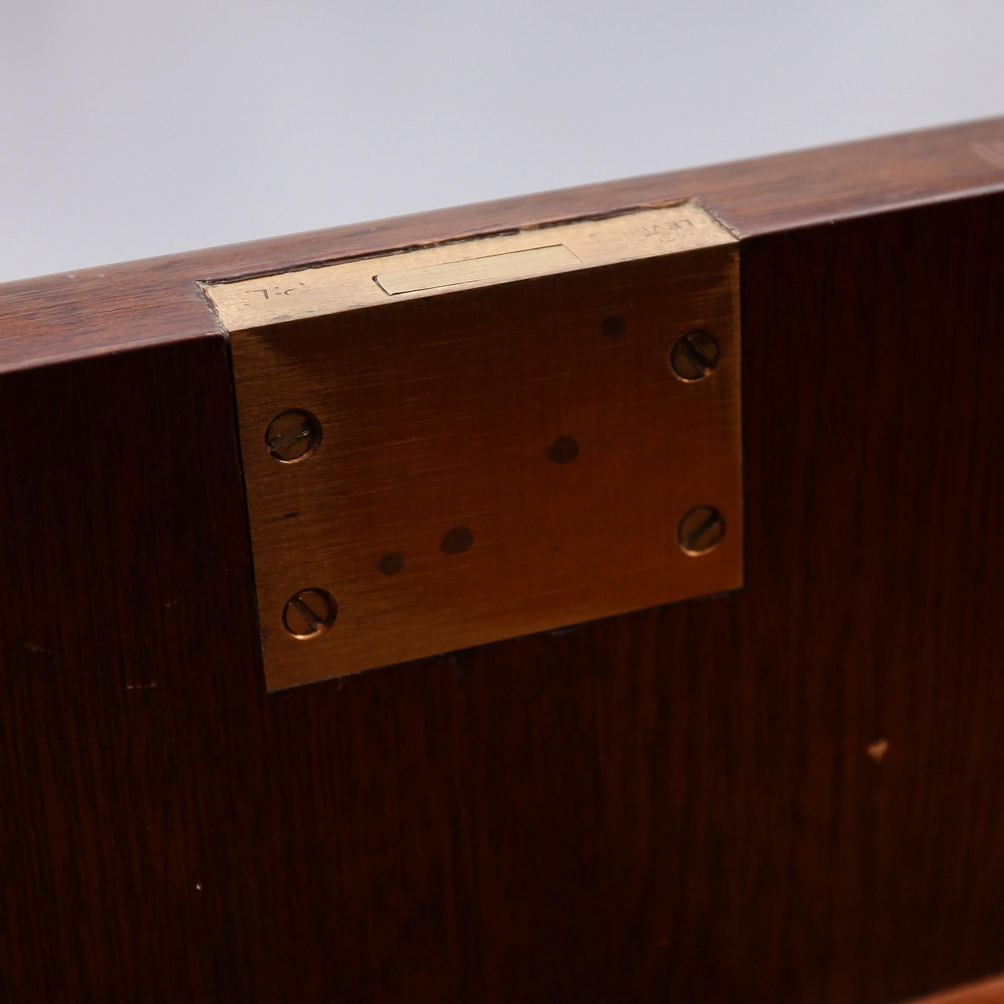 SIDEBOARD, England, 1900-talets andra hälft.