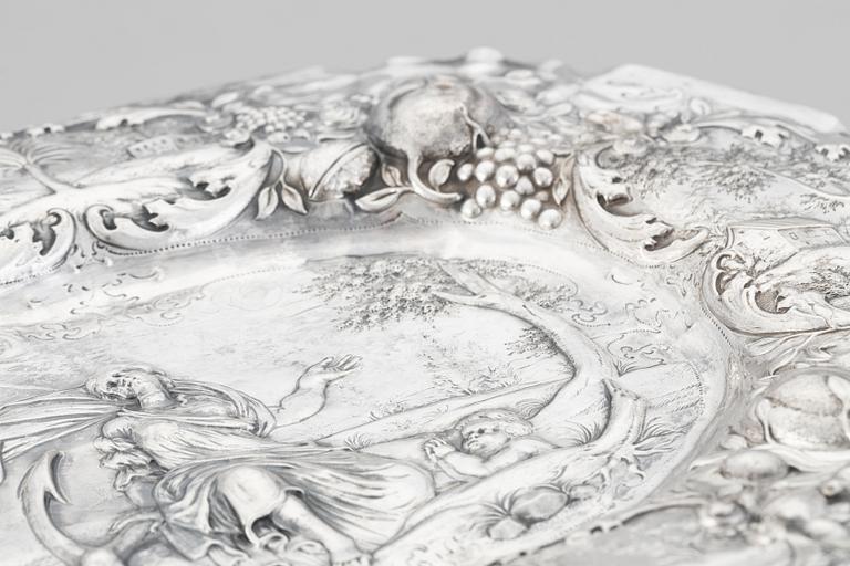 Magnus Myrman, presenterfat, silver, Norrköping (verksam 1706-1730).