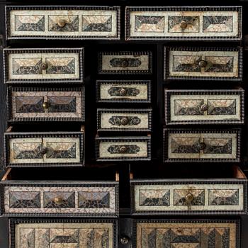 KABINETTSKÅP, barock, 1600-tal.