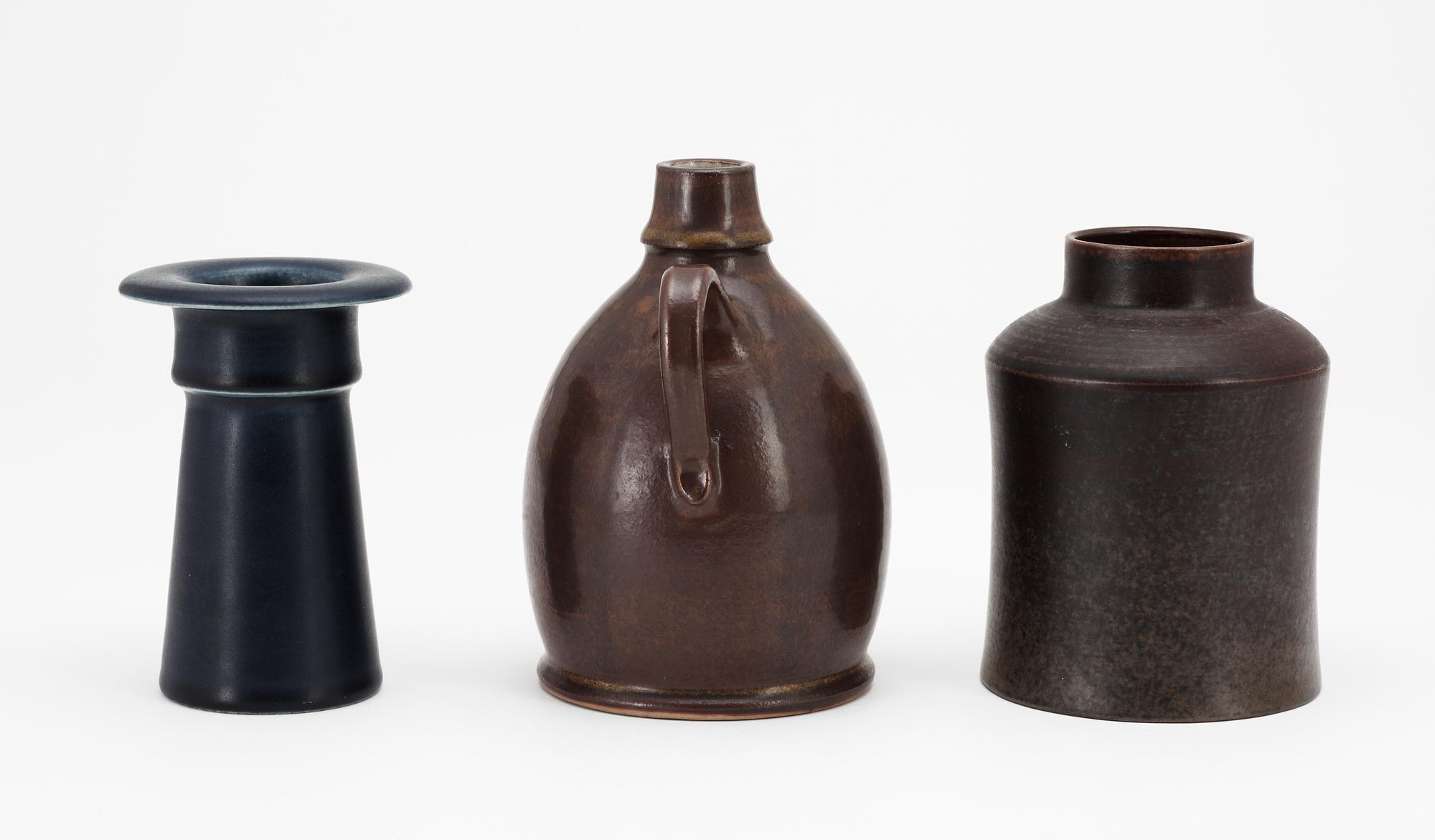 A set of three Erich and Ingrid Triller stoneware vases, Tobo.