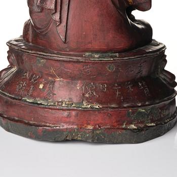A bronze sculpture of a crowned Buddha, presumably late Ming dynasty, with an inscription dating it as 1530.