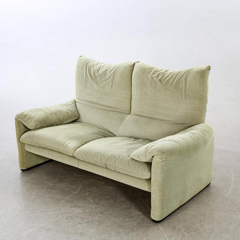 VICO MAGISTRETTI, Sofa "Maralunga", Cassina, Italy.