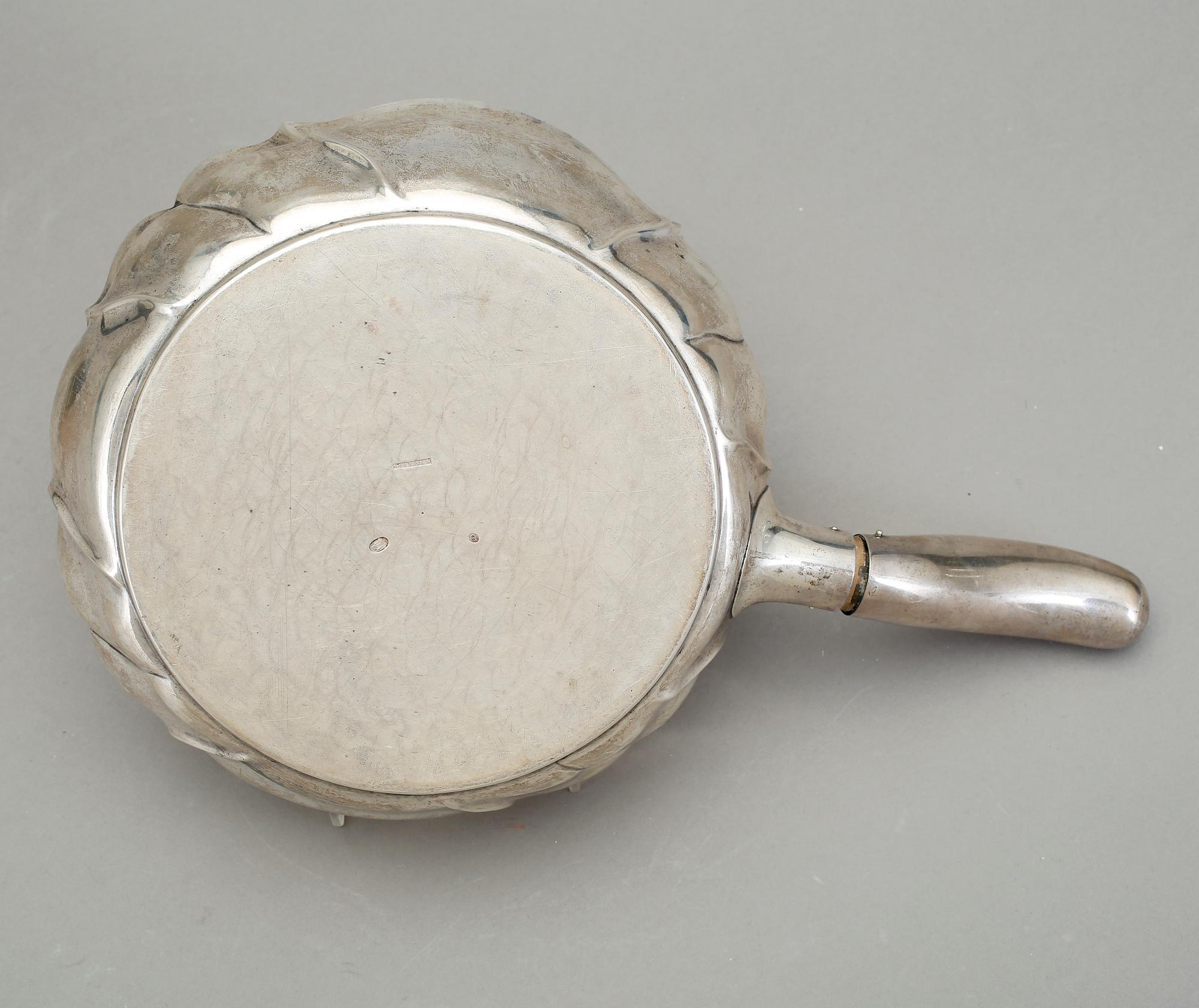 KAROTT, silver, S & M Benzen, Köpenhamn 1898. Vikt ca 794 gram.