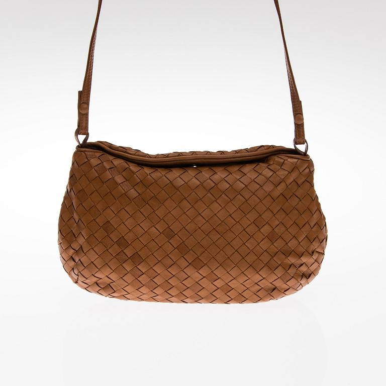 VÄSKA, Bottega Veneta.