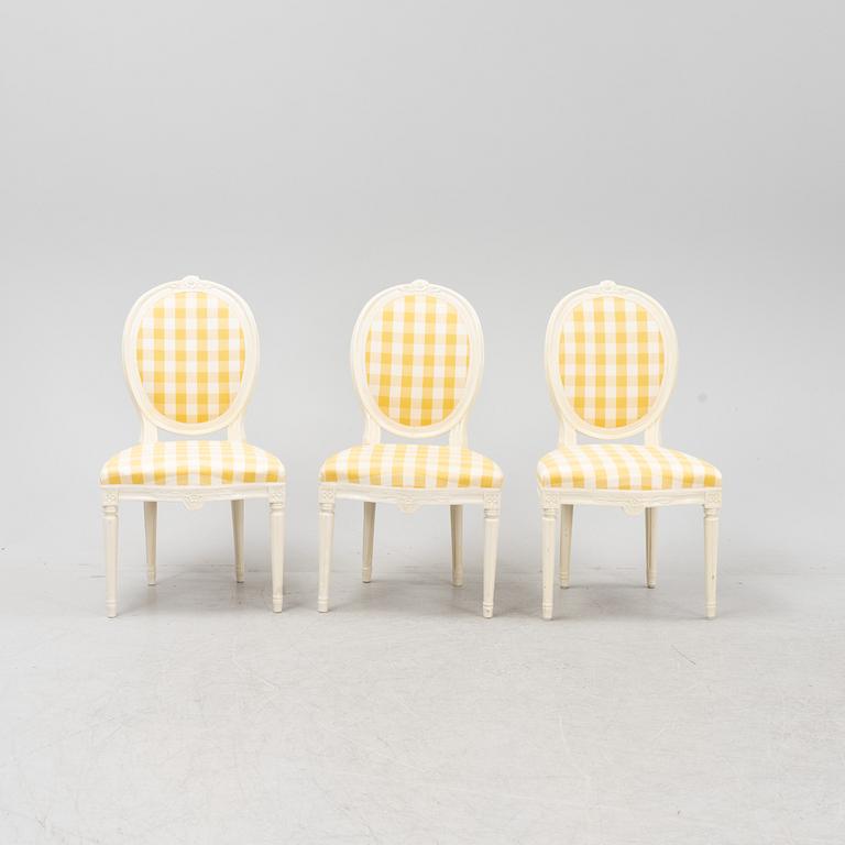 Stolar, 3 st, gustaviansk stil, omkring 1900.