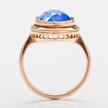 SORMUS, 14K kultaa, synteettinen kvartsi.