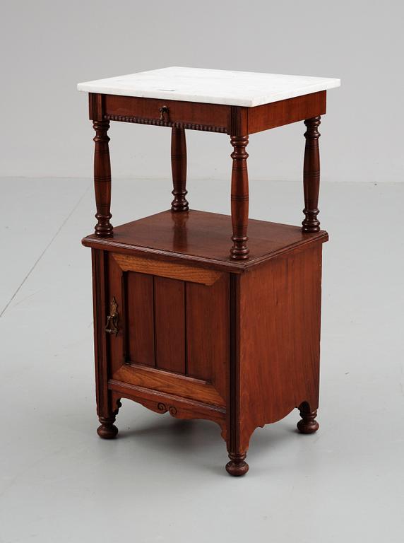 NATTDUKSBORD, nyrenässans, 1800-talets slut.