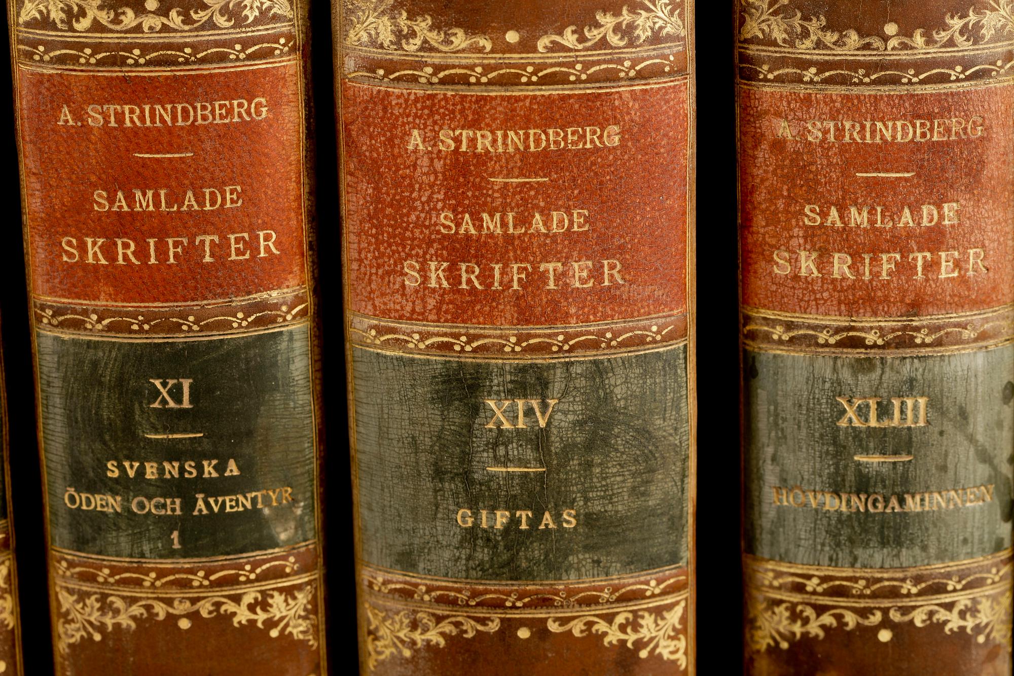 BOKBAND, 55 volymer, "Samlade skrifter av August Strindberg", Albert Bonniers förlag, Stockholm, 1912.