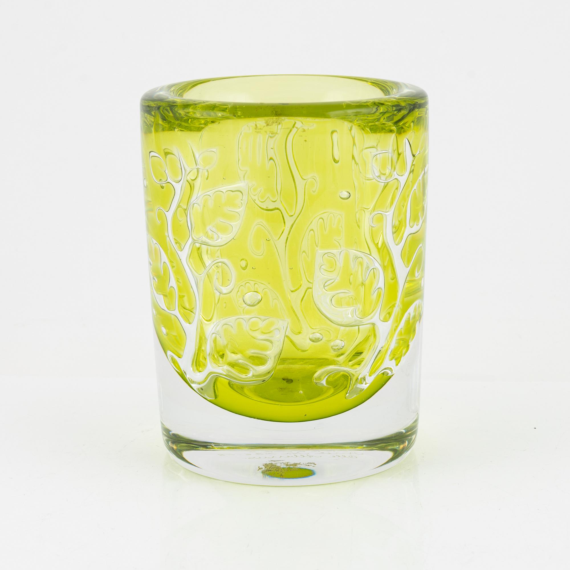 Olle Alberius, an Ariel vase, Orrefors, 1978.