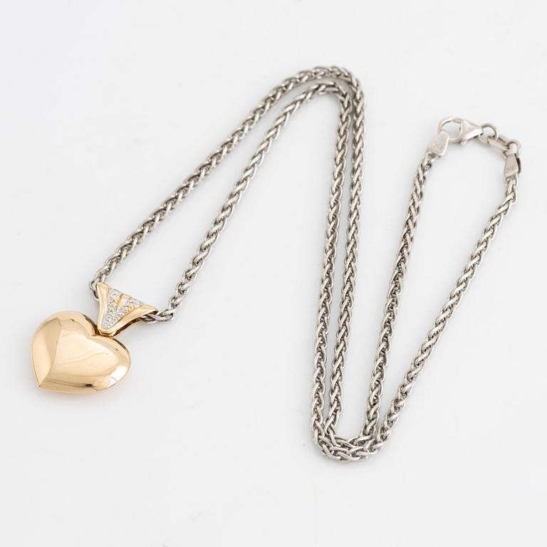 Hänge hjärta med små diamanter, med kedja.