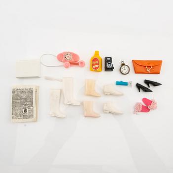 Barbie, docka, vintage " Swirl Ponytail", Mattel 1964/65. Original box, stativ och kläder.