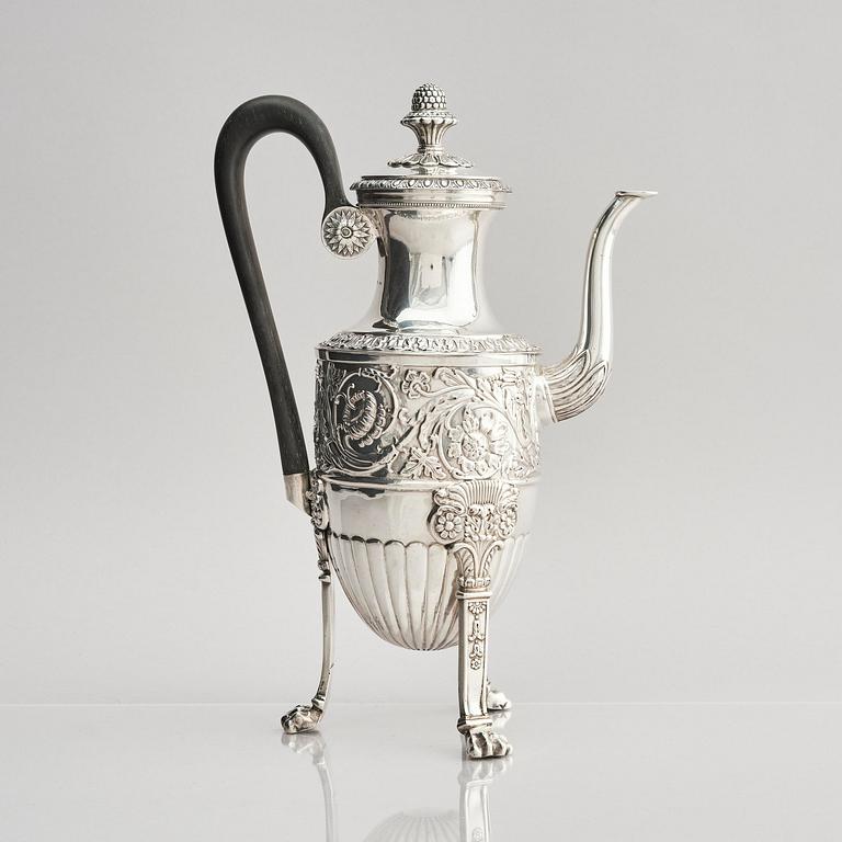 Adolf Zethelius, kaffekanna, silver, Stockholm 1832. Empire.
