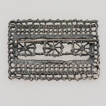 BROSCH, silver. Pentti Sarpaneva, Åbo 1967.