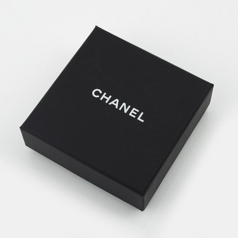 Chanel, brosch, 2019.