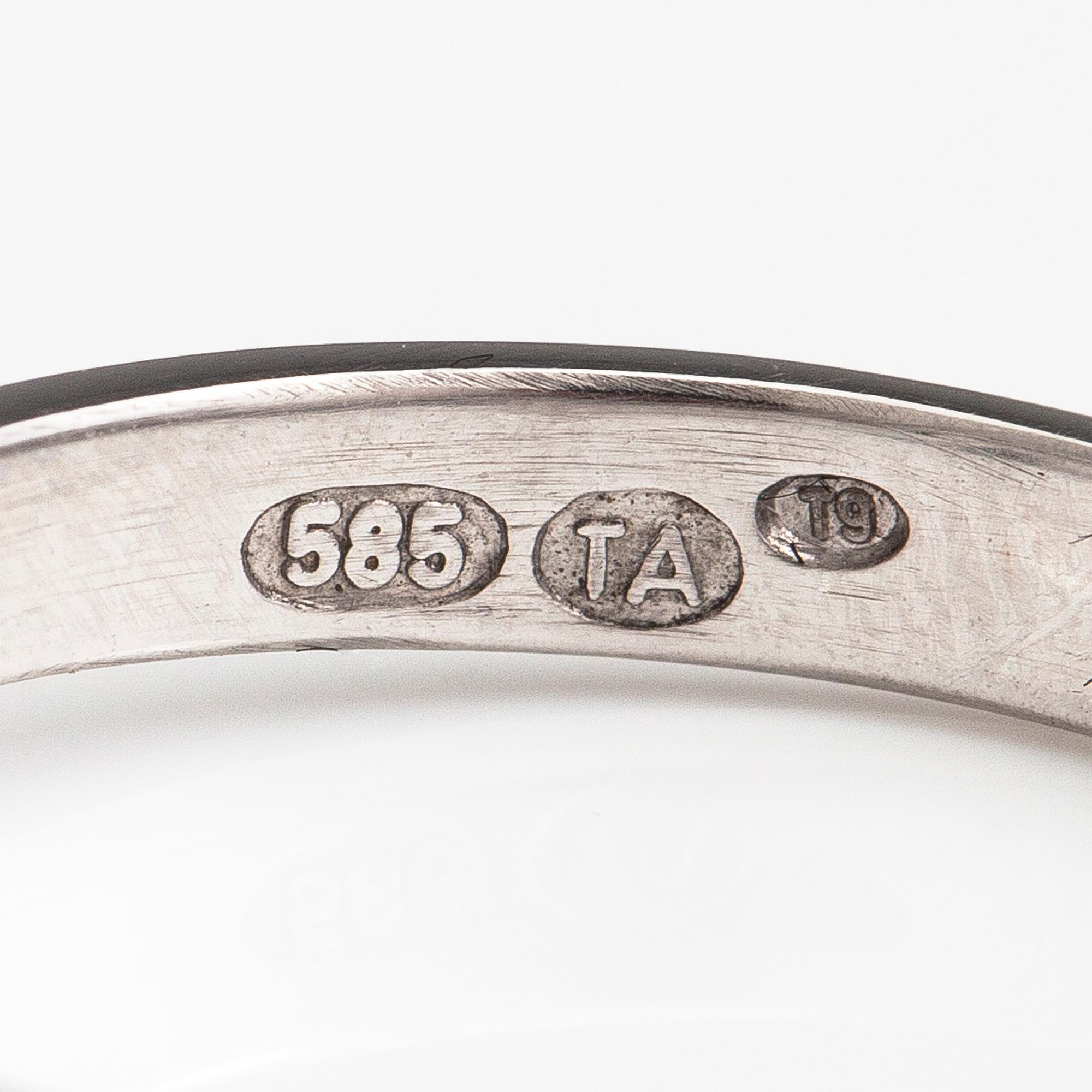 A 14K white gold ring with a brilliant cut diamond, 0.71 ct. Toivo Konstantin Alenius, Vasa 2020. With GIA certificate.