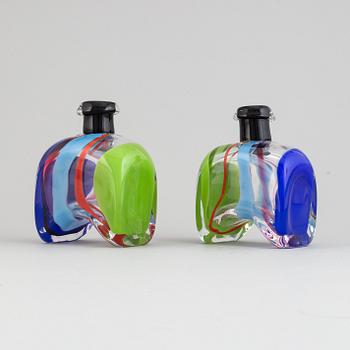Erik Höglund, two signed glass vases, Strömbergshyttan, 1993.
