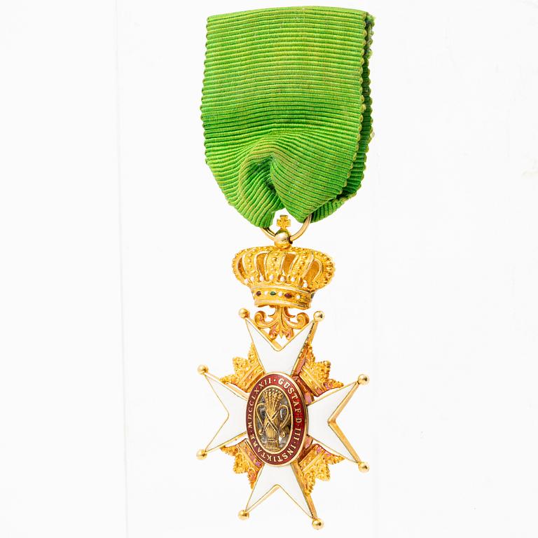 Order of Vasa, Sweden, knight's badge,