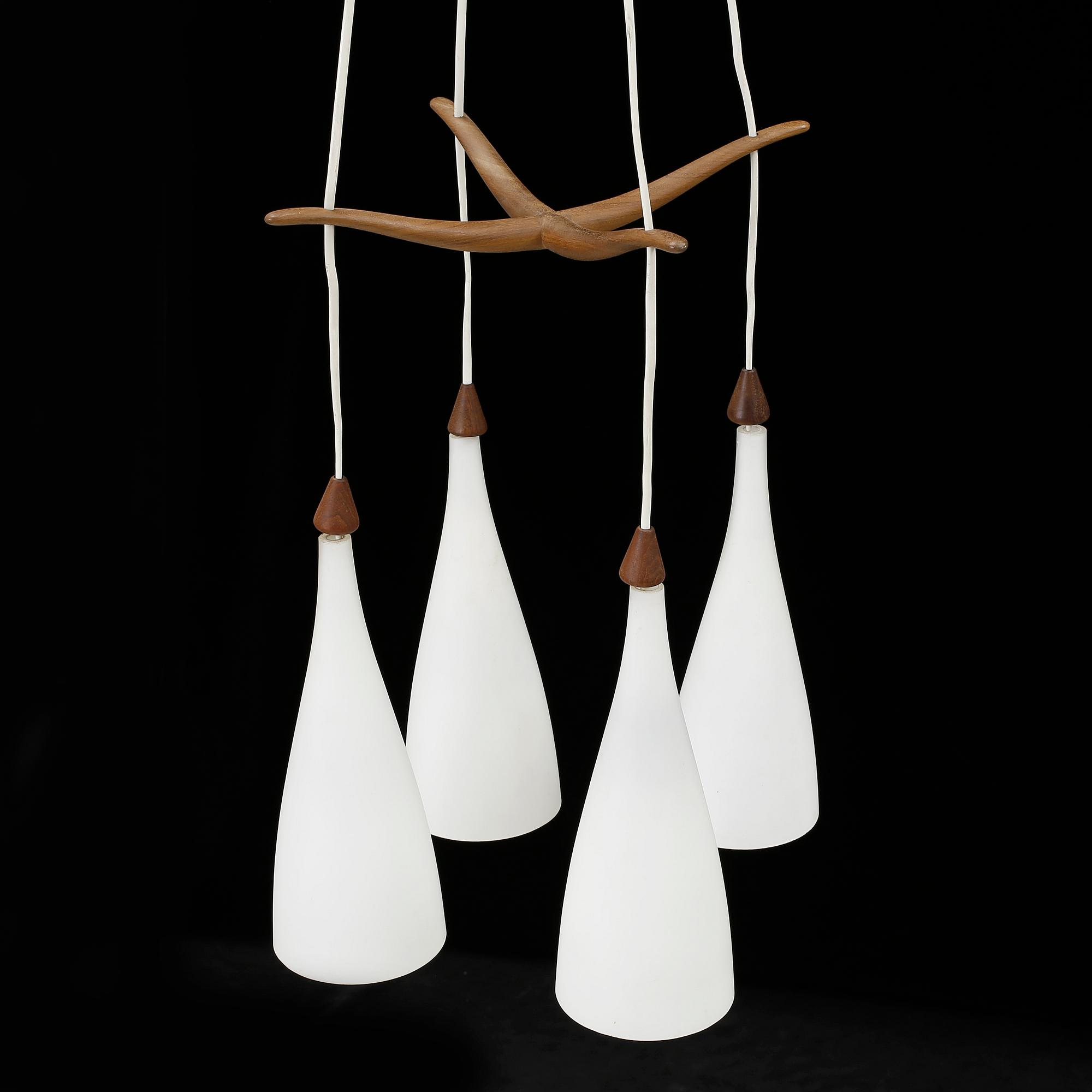 TAKLAMPA, Uno och Östen Kristiansson, Luxus, Vittsjö.